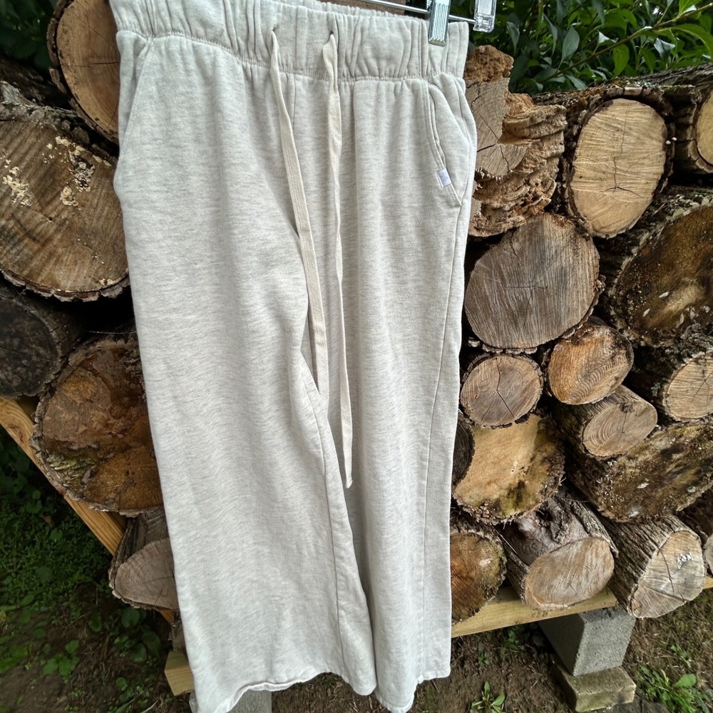 Out From Under Wide Leg Sweatpant Oatmeal Gray Athleisure Preppy Soft academia S